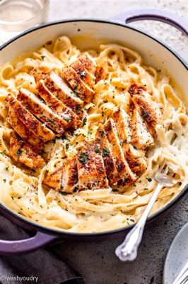 does chicken alfredo have protein